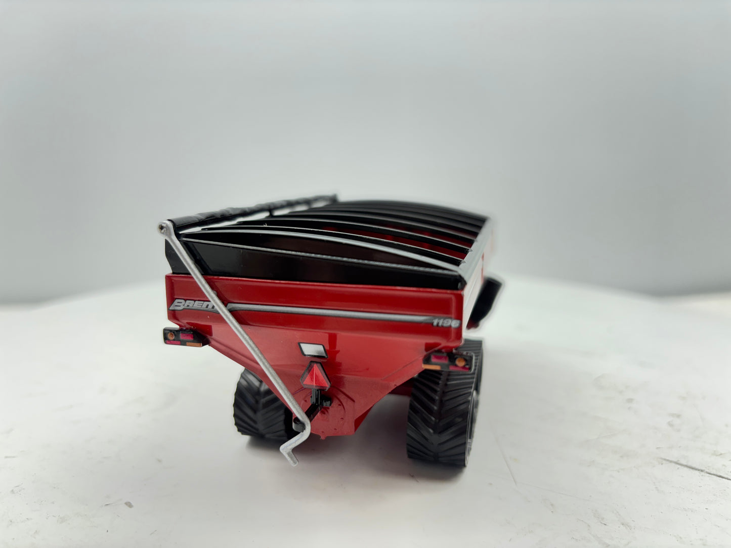 1/64 Brent 1196 Tracked Grain Cart