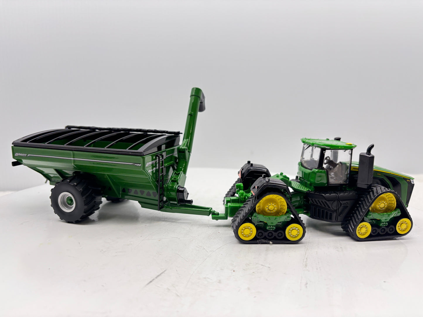 1/64 Brent 1198 Avalanche Singles Green