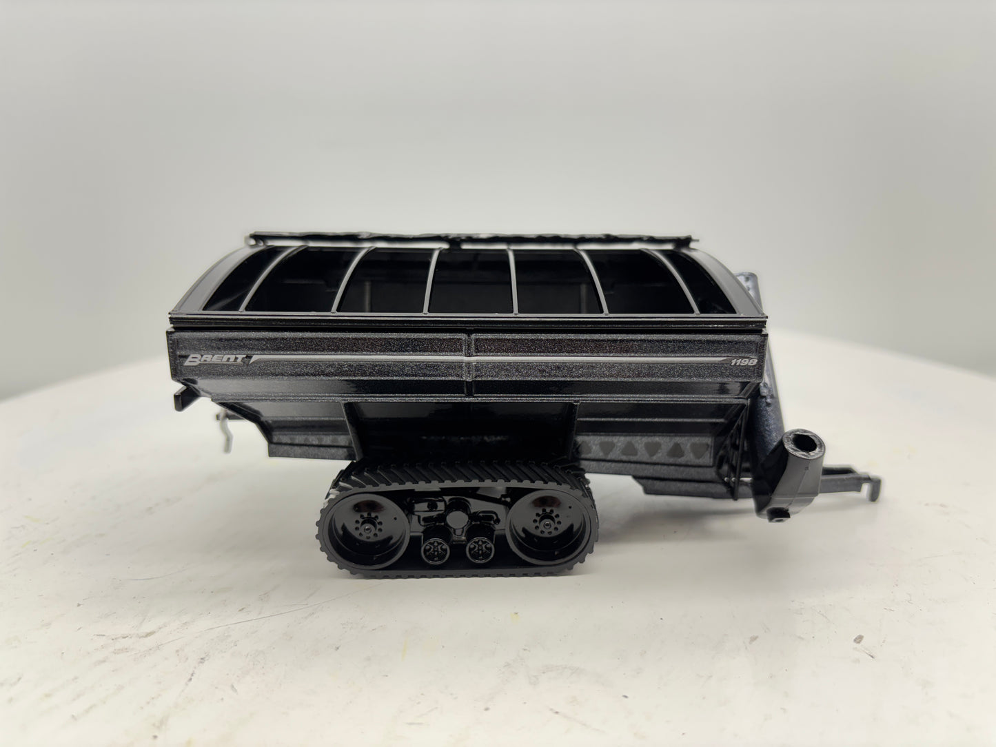 1/64 Brent 1198 Avalanche Tracks Black