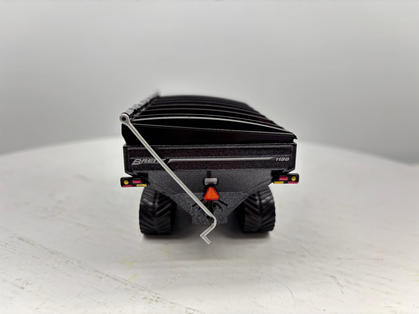 1/64 Brent 1198 Avalanche Tracks Black