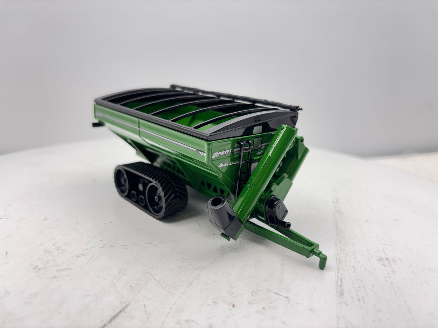 1/64 Brent 1198 Avalanche Tracks Green