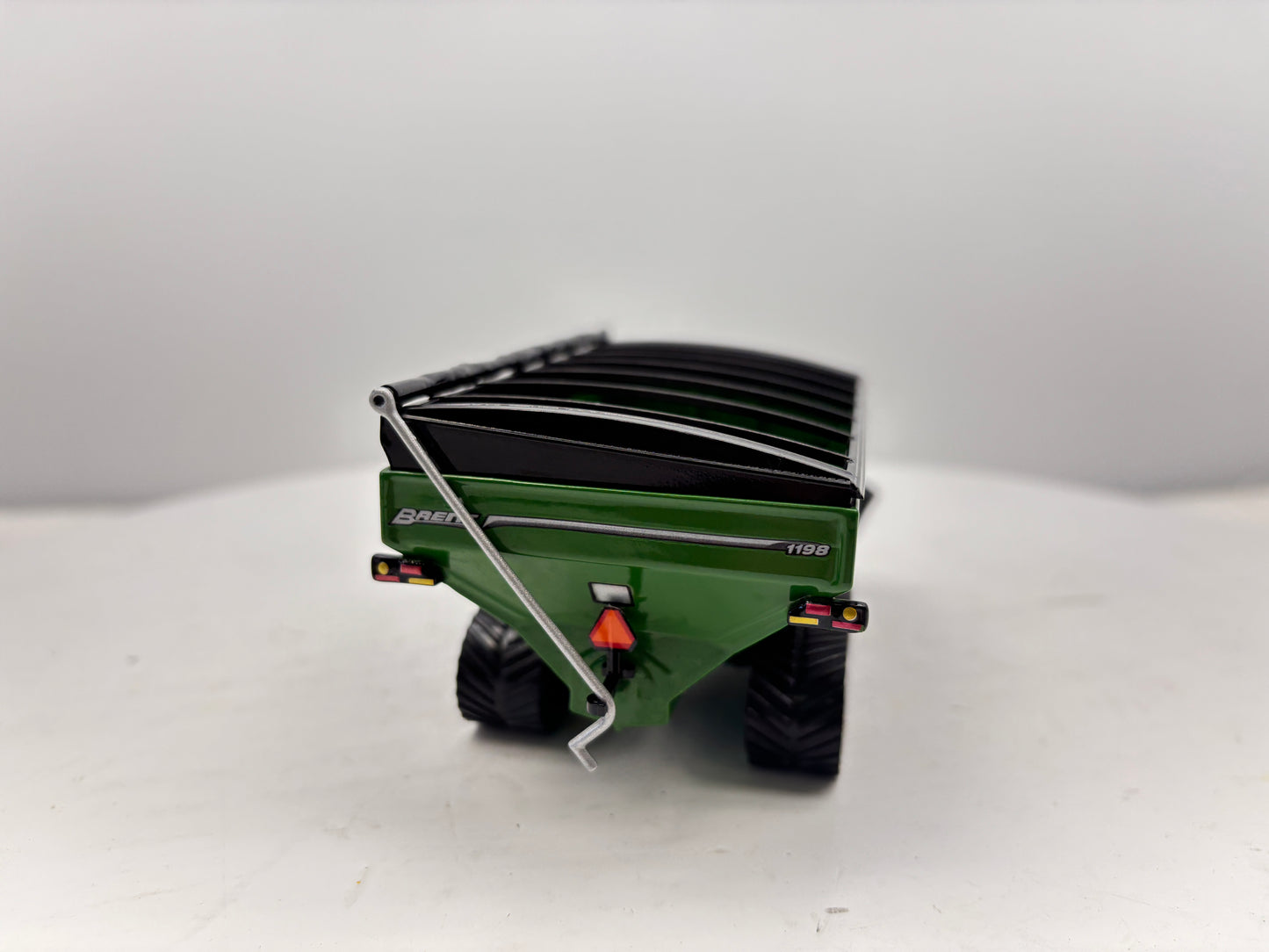 1/64 Brent 1198 Avalanche Tracks Green