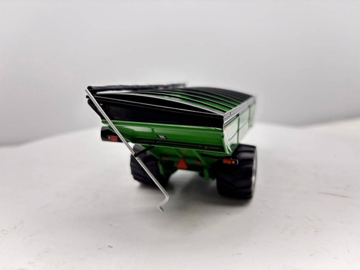 1/64 Brent V1300 Flotation Singles Green