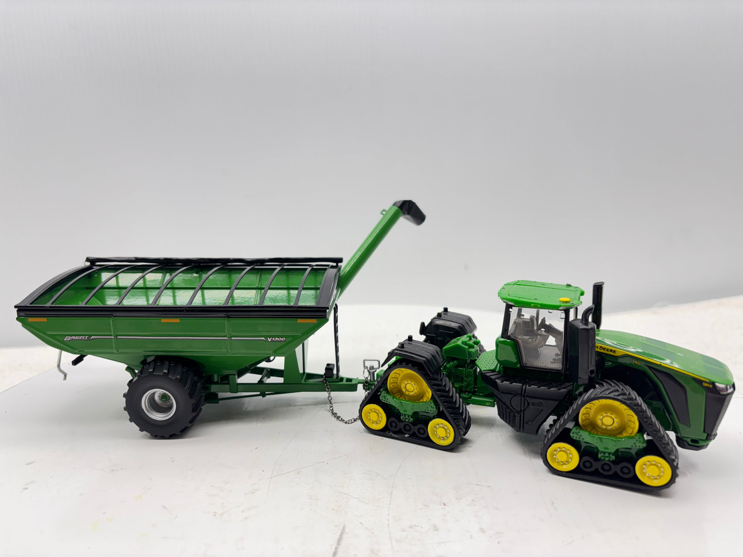 1/64 Brent V1300 Flotation Singles Green