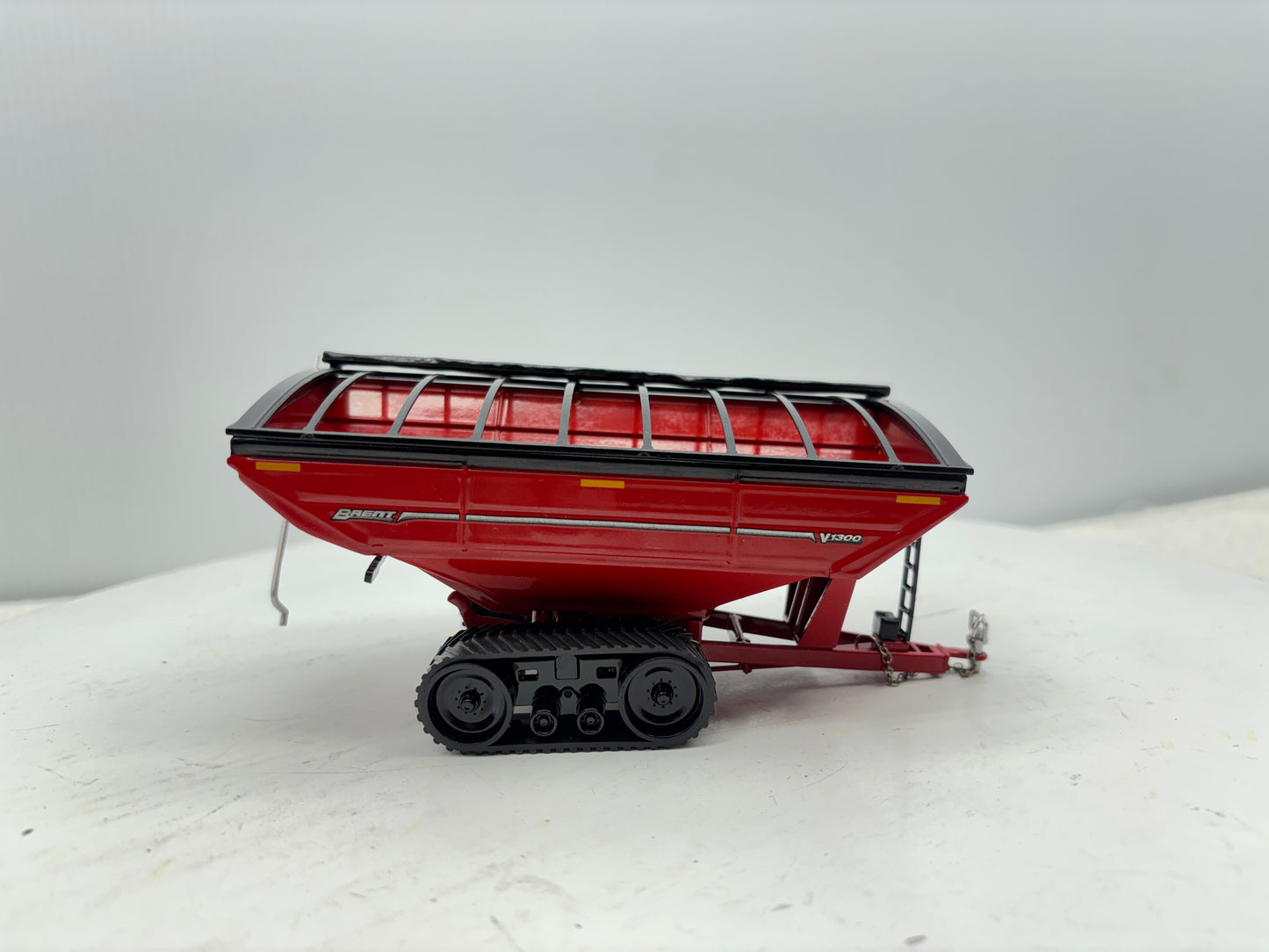 1/64 Brent V1300 Tracked