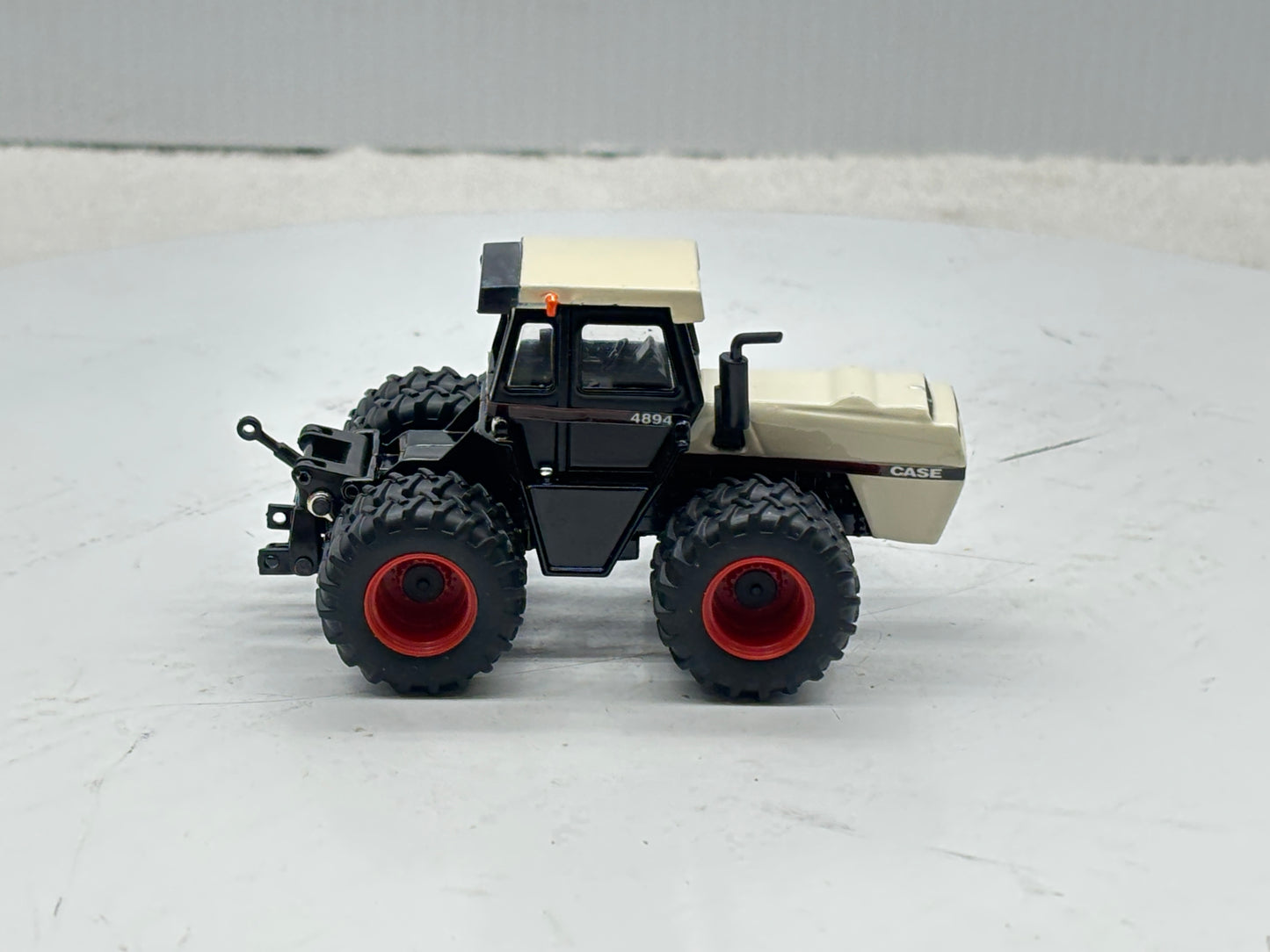 1/64 Case 4894 Prestige