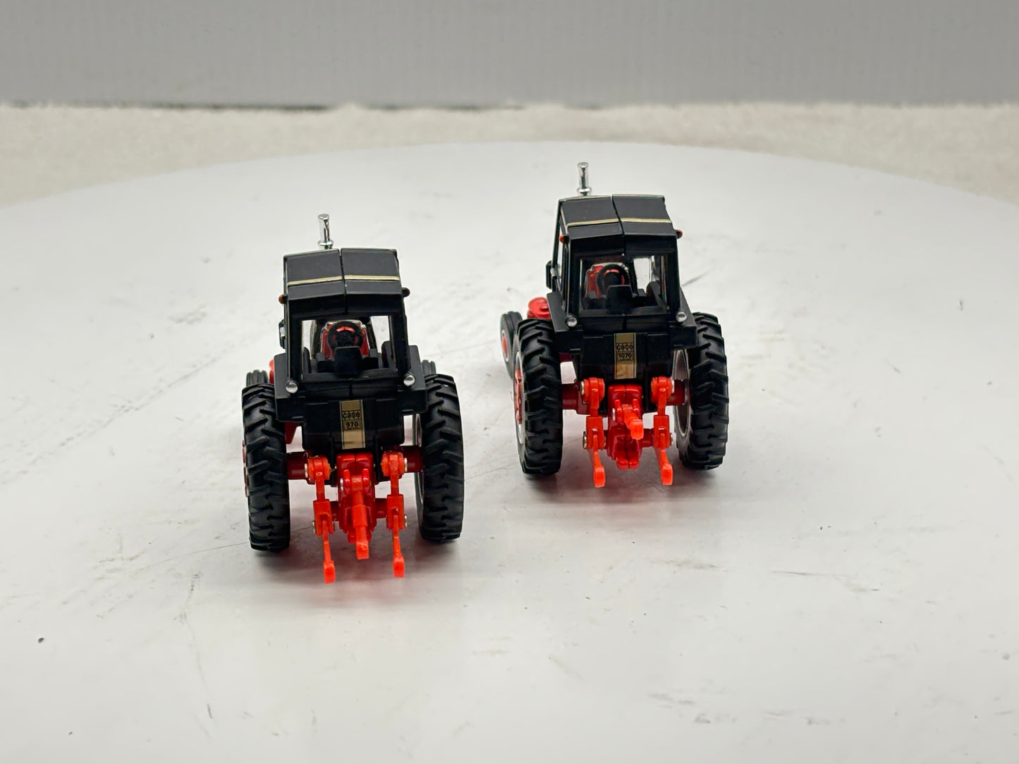 1/64 Case 970/1070 Black Knight