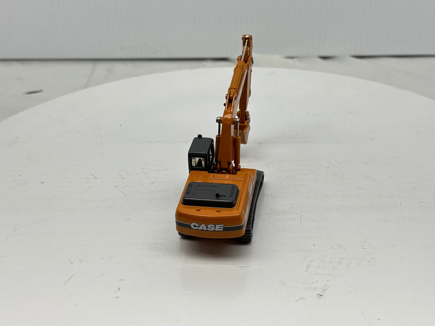 1/87 Case CX330