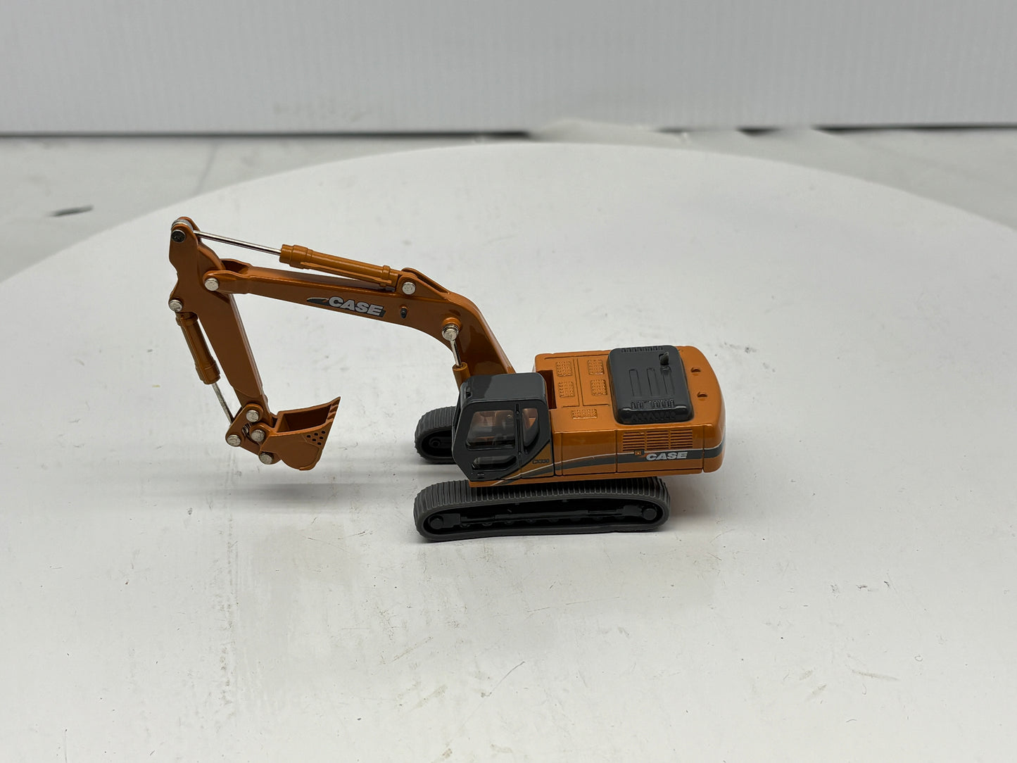 1/87 Case CX330