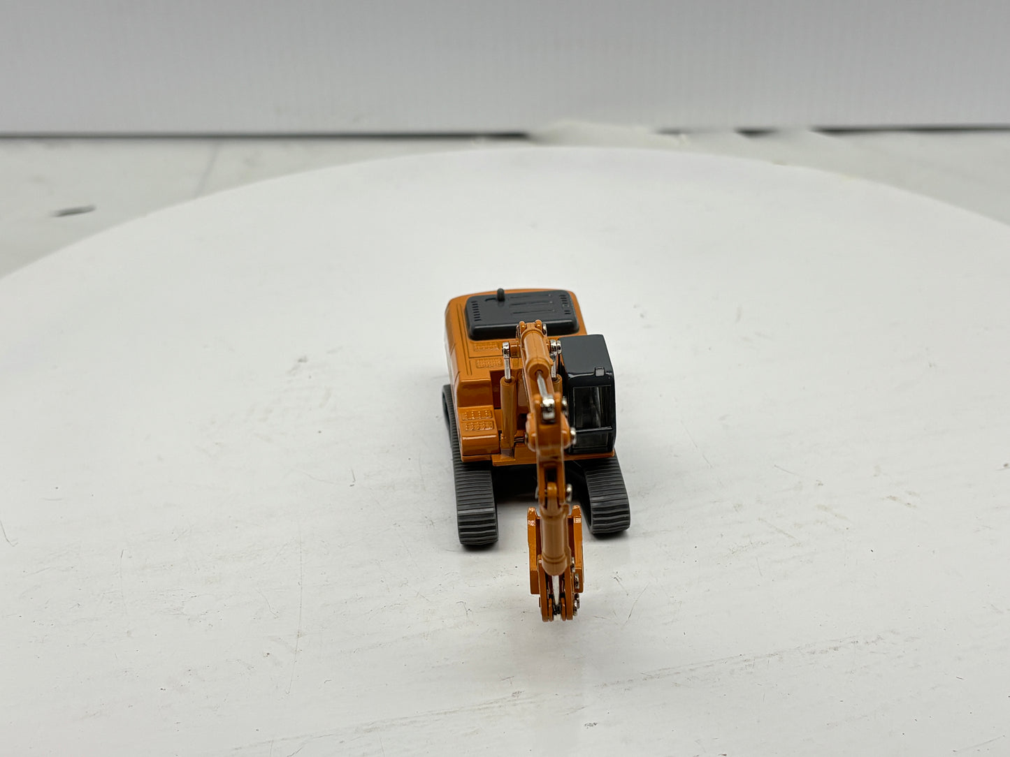 1/87 Case CX330