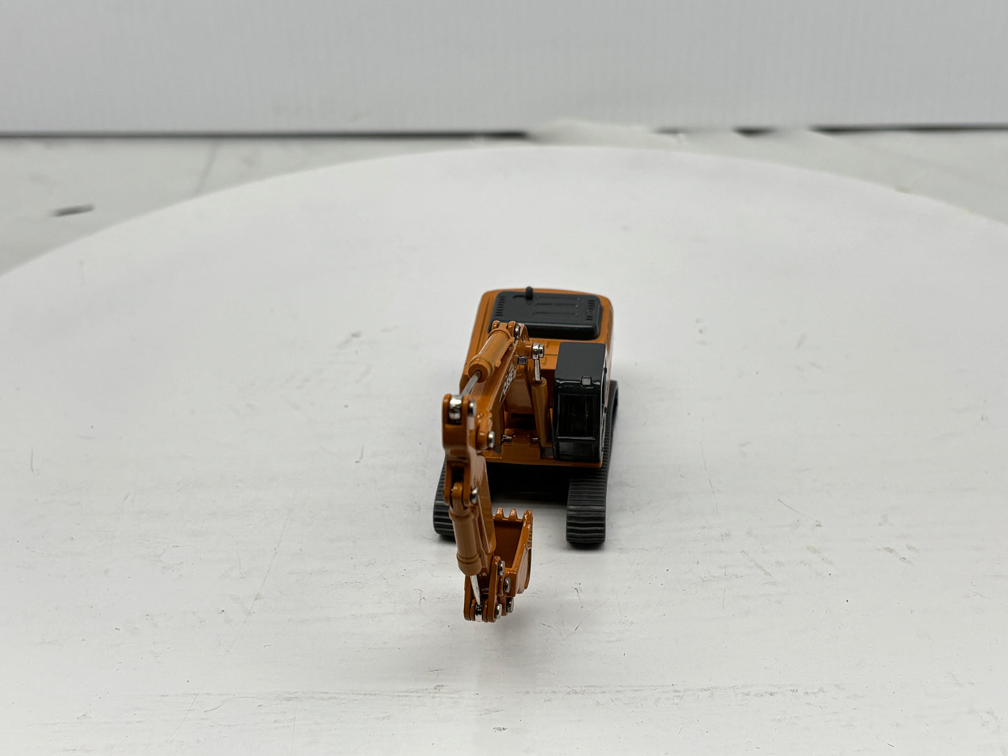 1/87 Case CX330