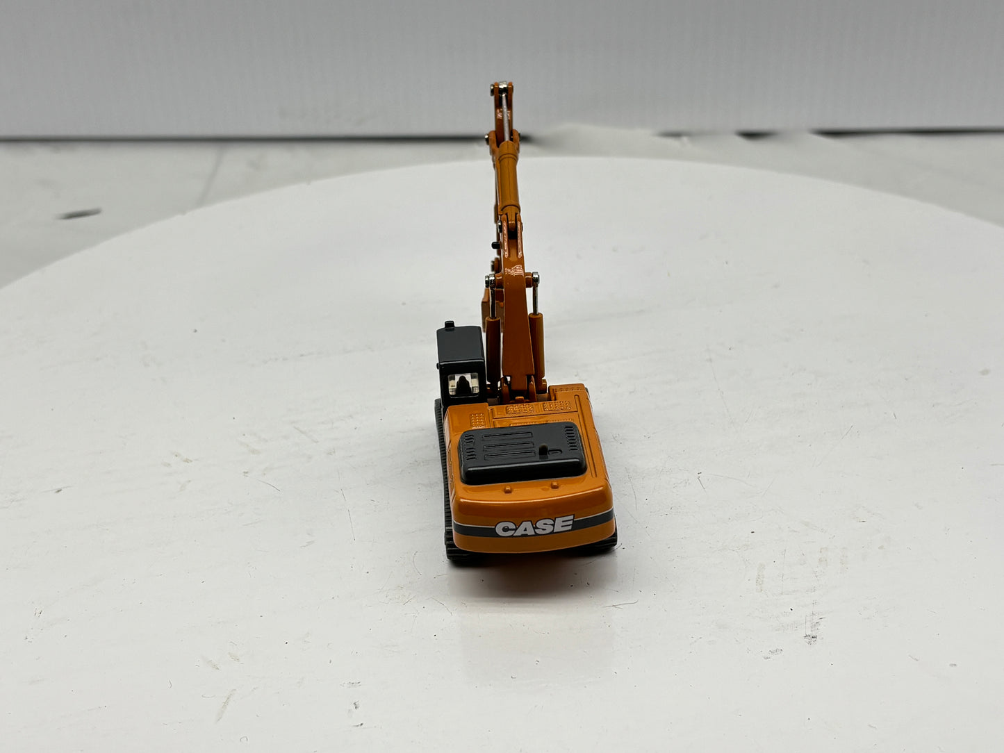1/87 Case CX330