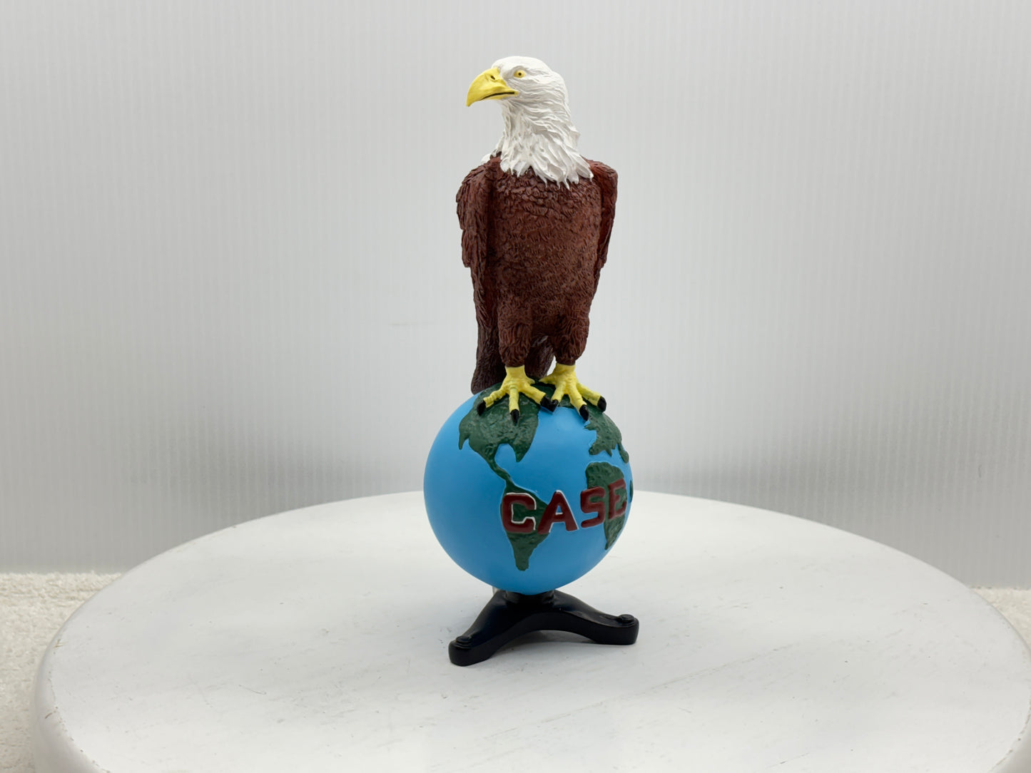 Case Eagle on Globe