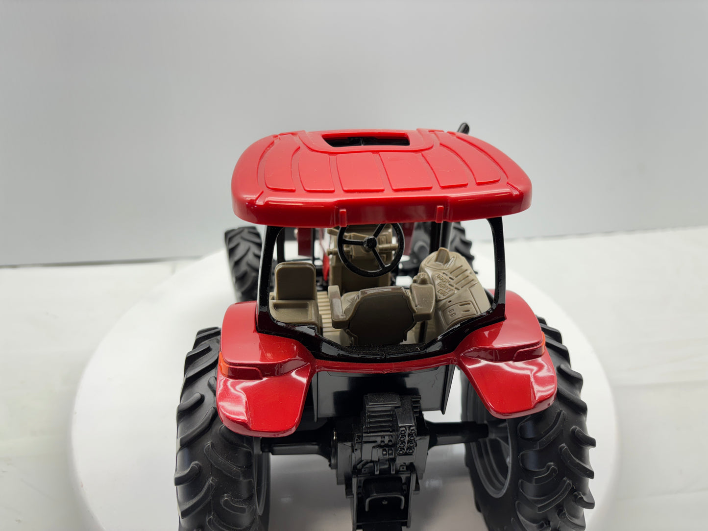 1/16 Case IH MXU135 by ERTL