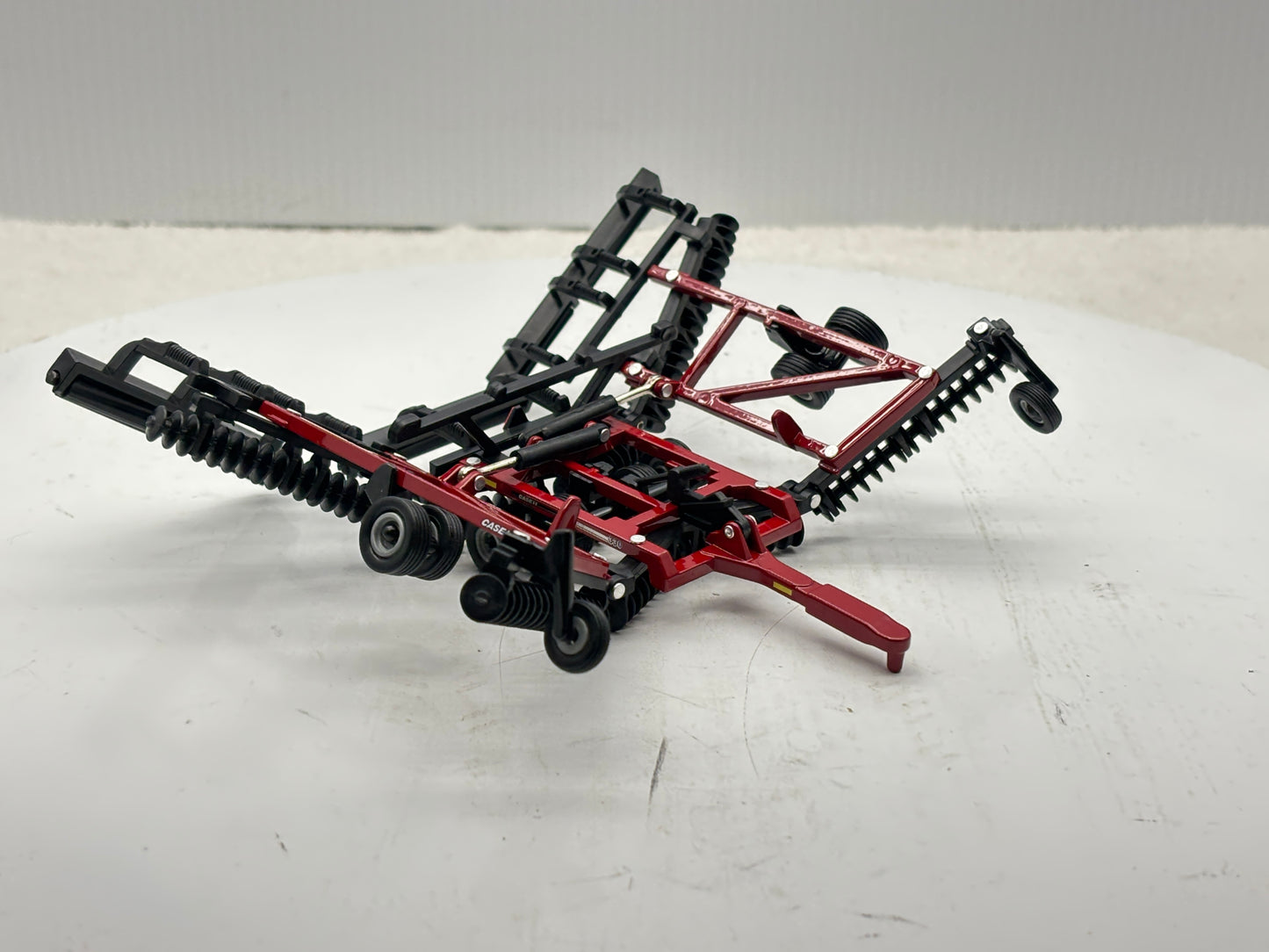 1/64 Case IH 330 Tandem