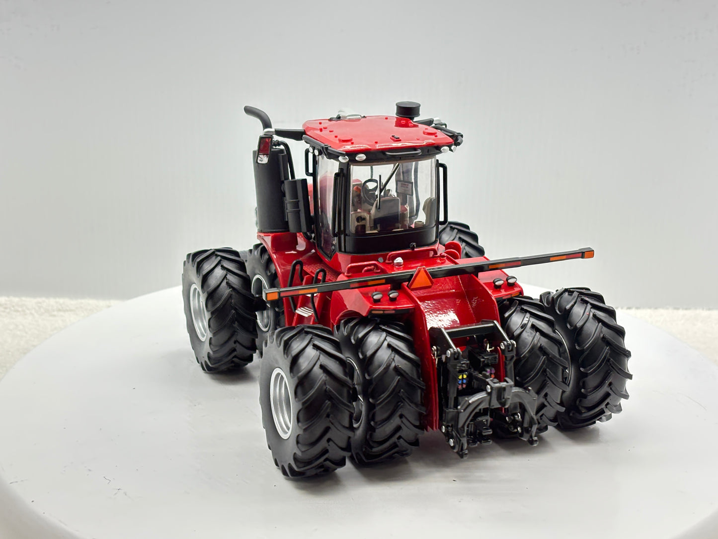 1/32 Case IH 595 Duals