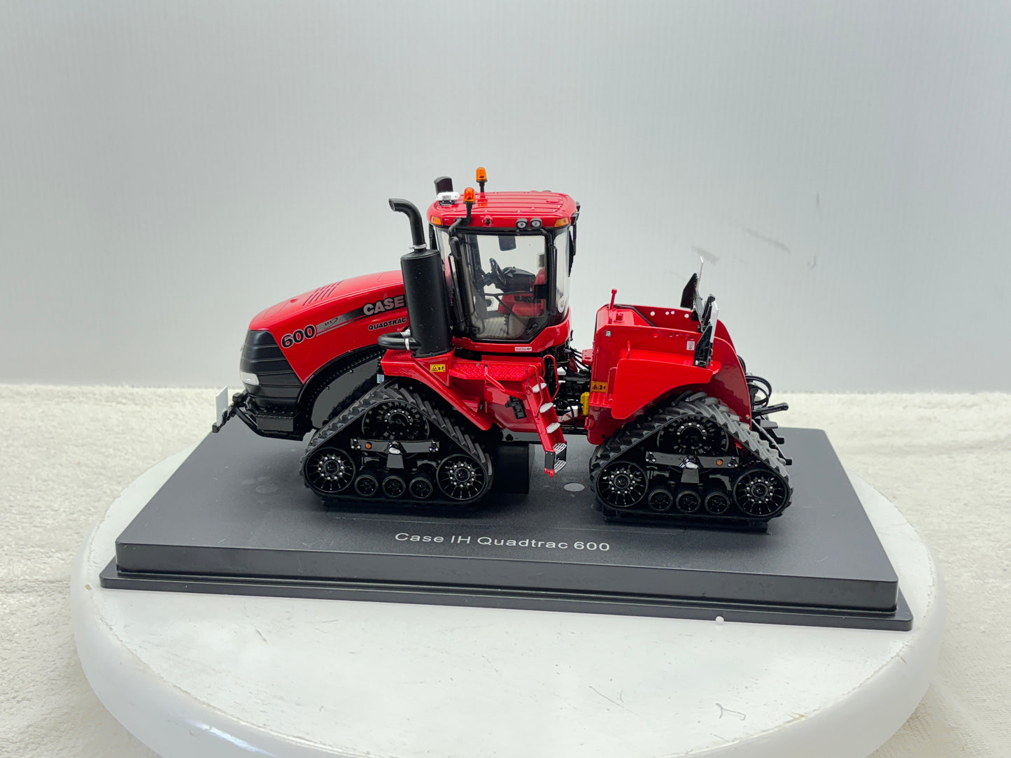 1/32 Case IH 600 QuadTrac