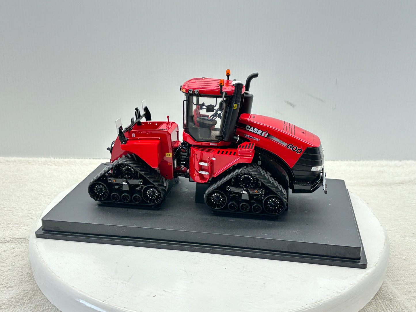 1/32 Case IH 600 QuadTrac