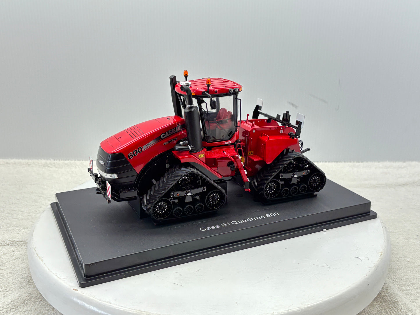 1/32 Case IH 600 QuadTrac