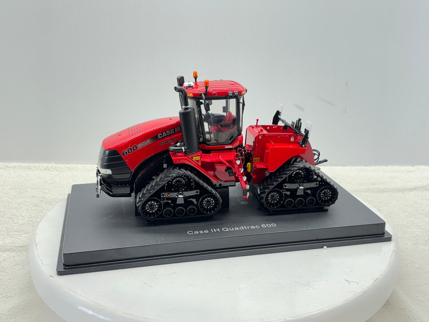 1/32 Case IH 600 QuadTrac