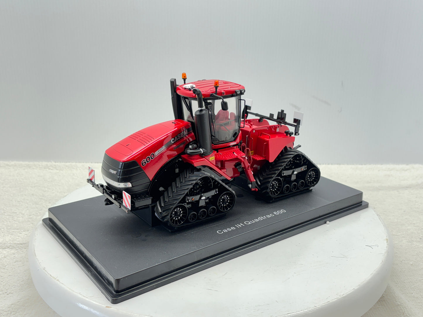 1/32 Case IH 600 QuadTrac
