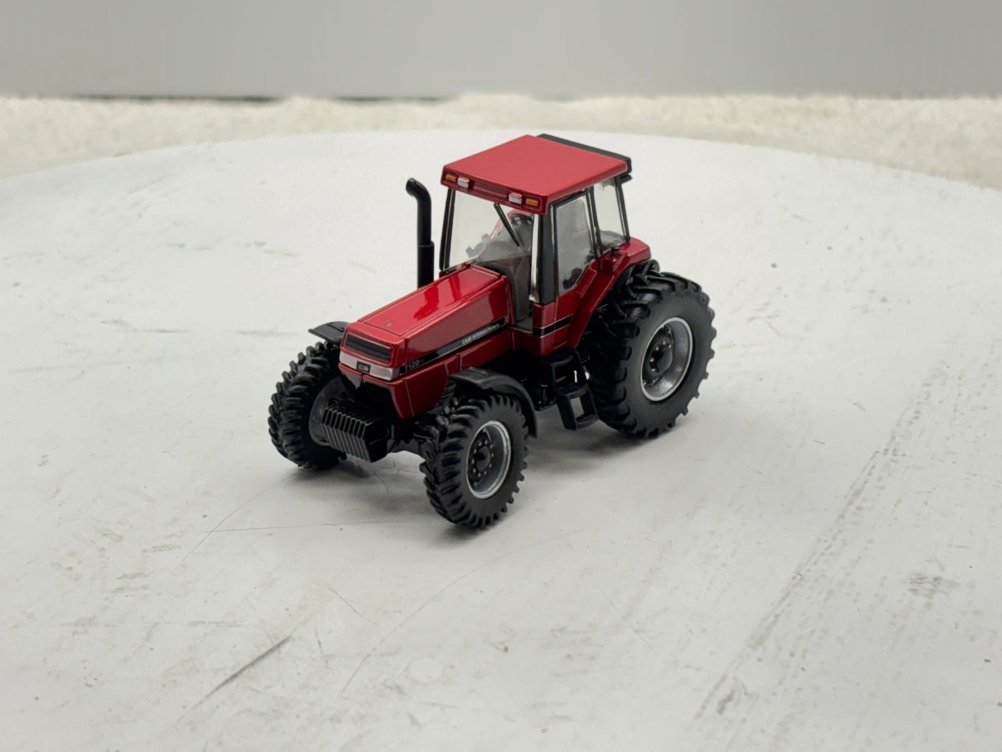1/64 Case IH 7120 Magnum Prestige