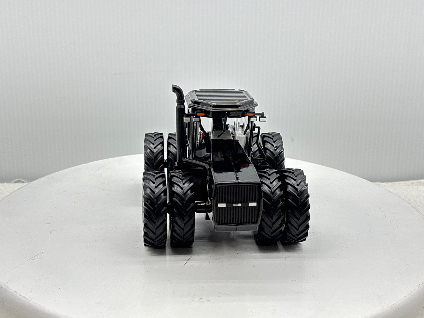 1/32 Case IH 9250 NFTM Black Chaser