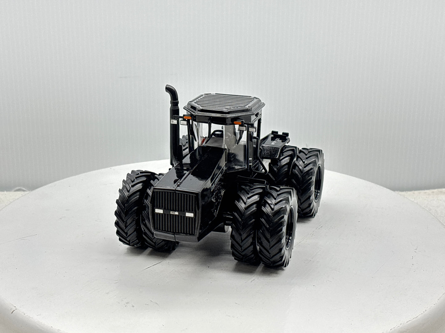 1/32 Case IH 9250 NFTM Black Chaser