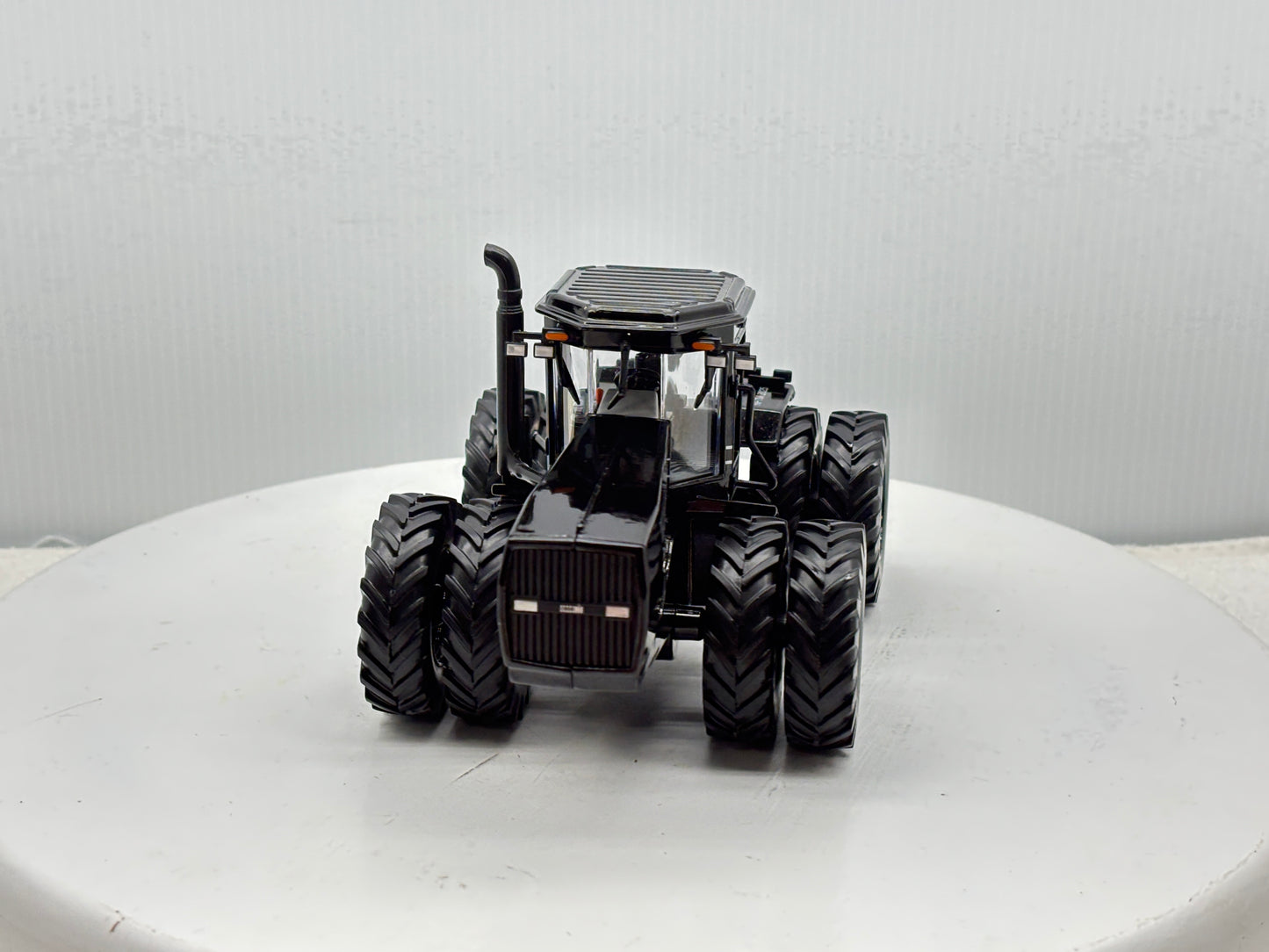 1/32 Case IH 9250 NFTM Black Chaser