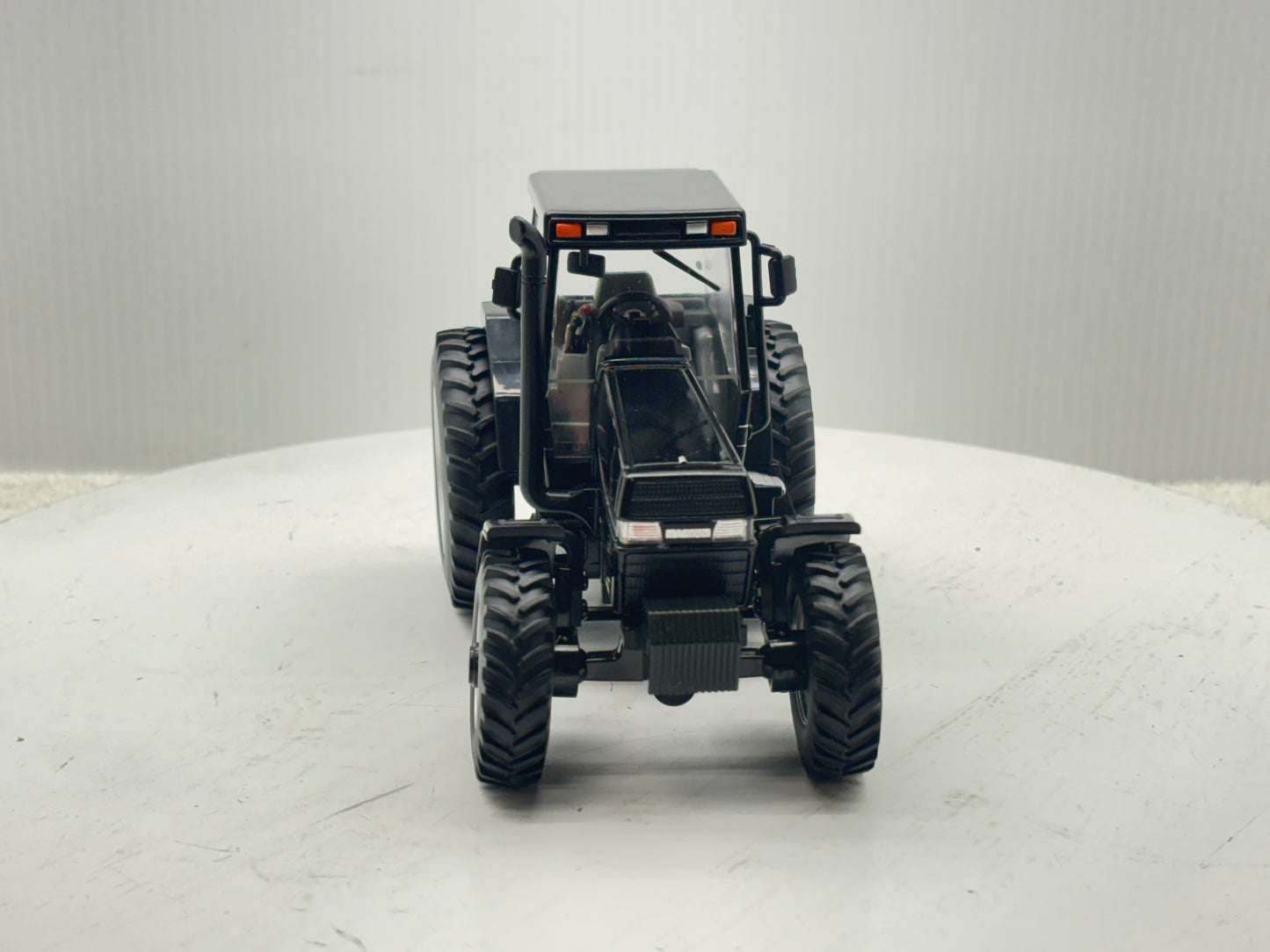 1/32 Case IH Magnum 7250