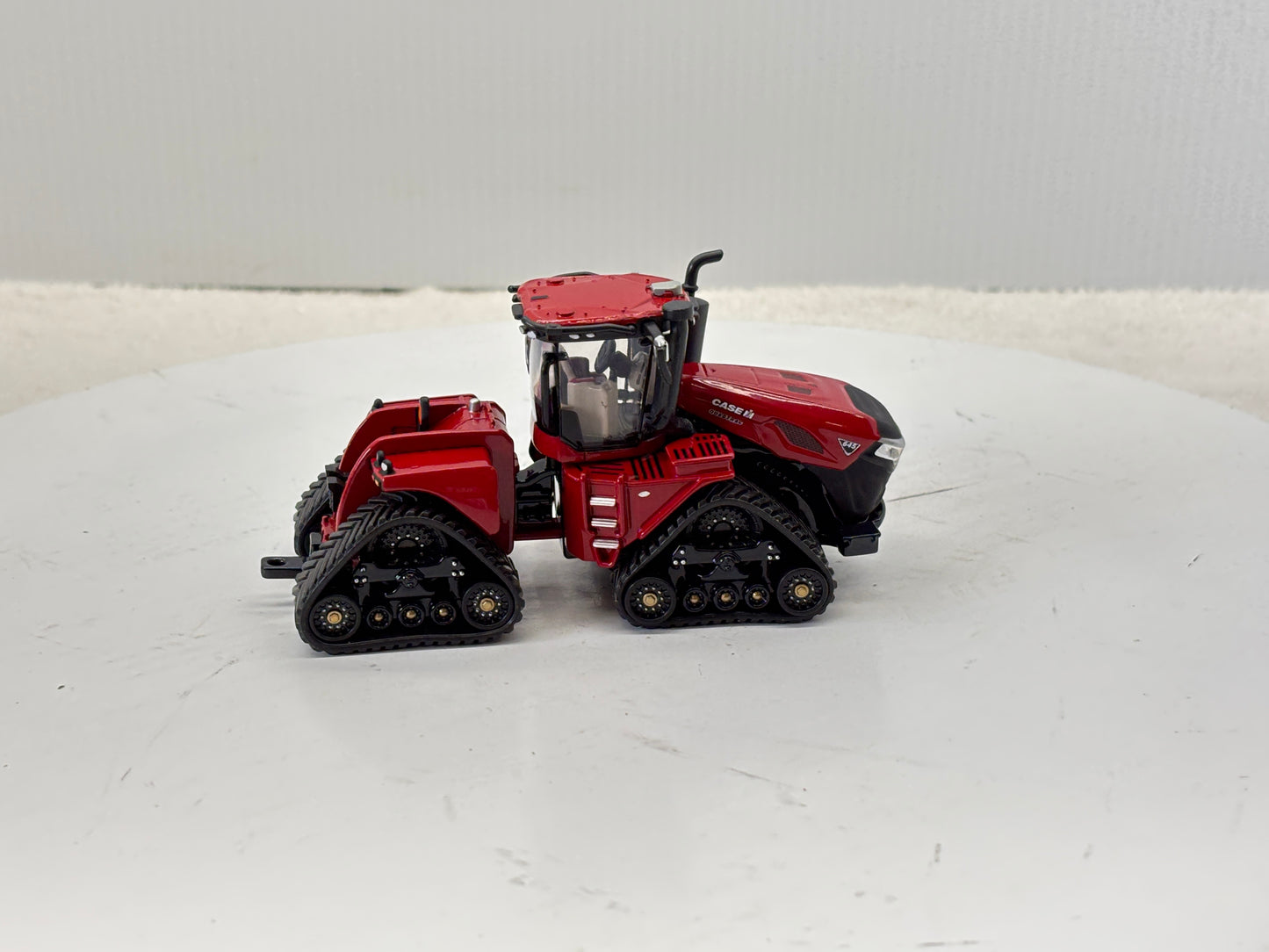 1/64 Case IH Steiger 645 Quadtrac Prestige