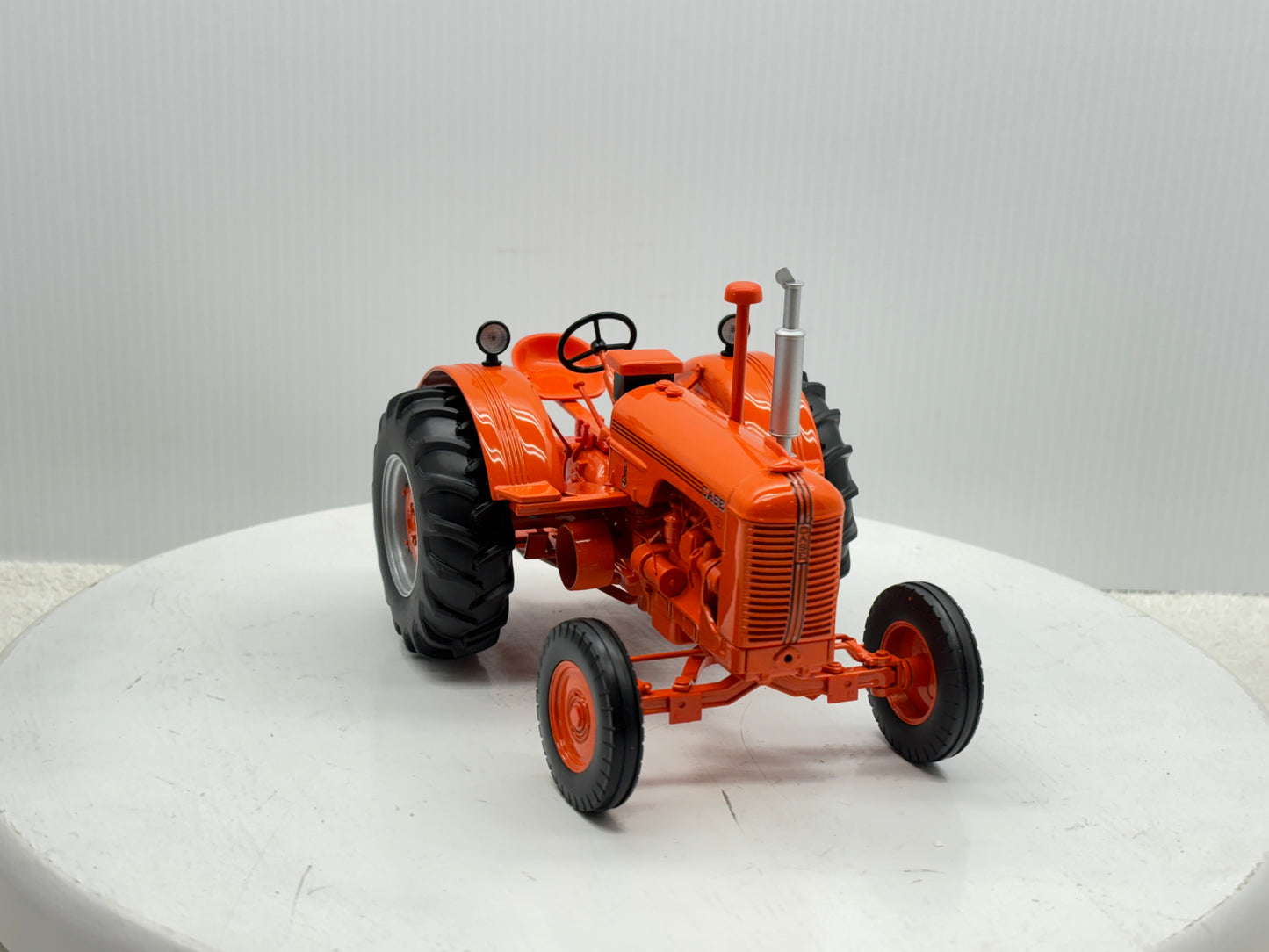 1/16 Case Model D Wide Front