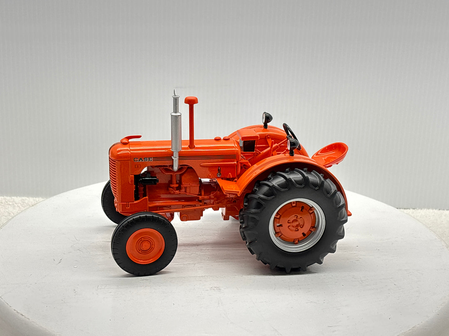 1/16 Case Model D Wide Front