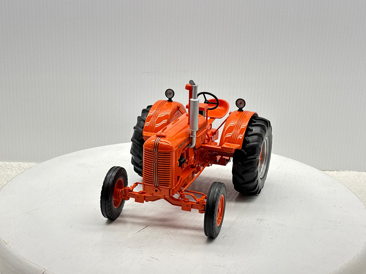 1/16 Case Model D Wide Front
