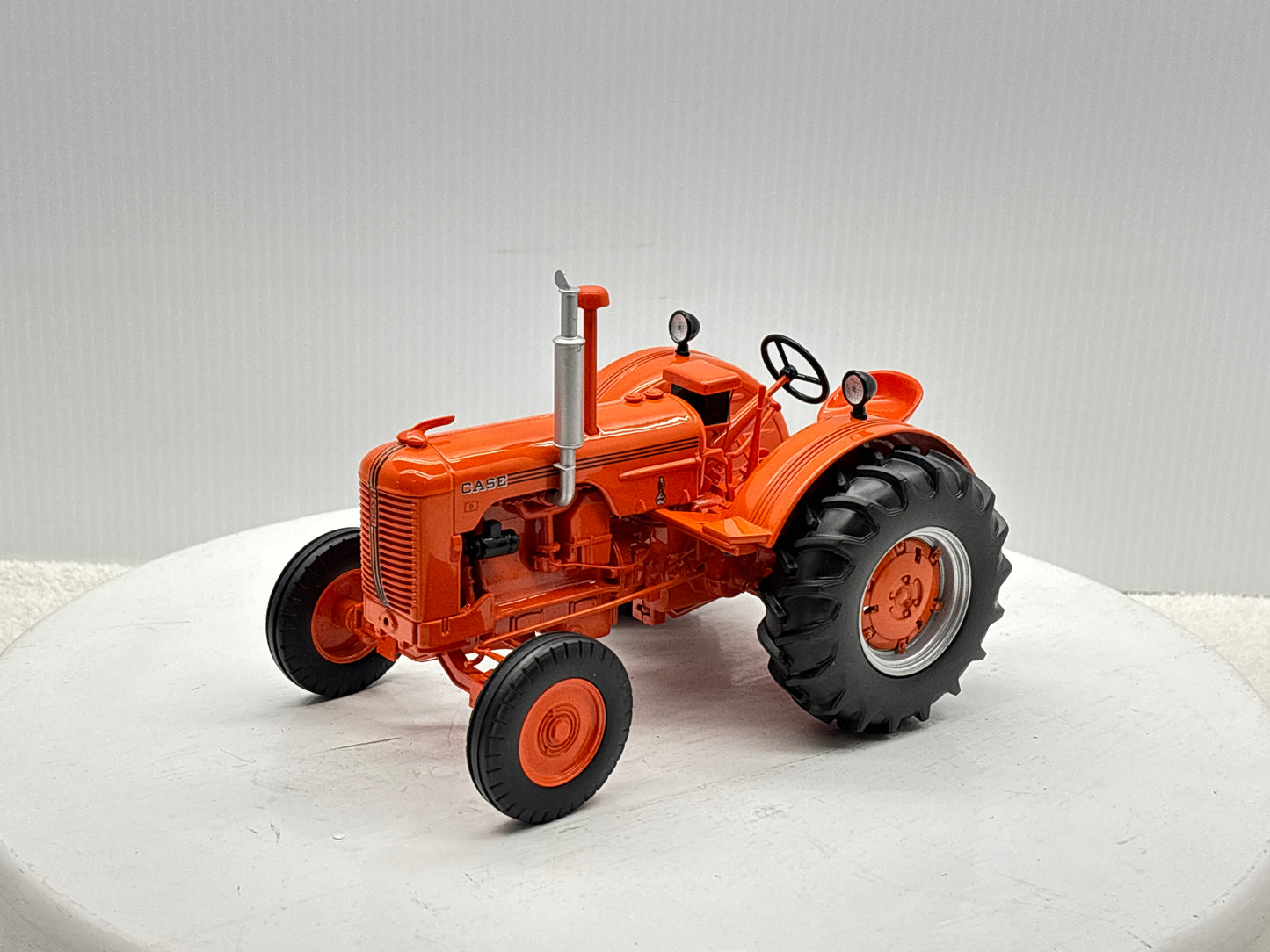 1/16 Case Model D Wide Front