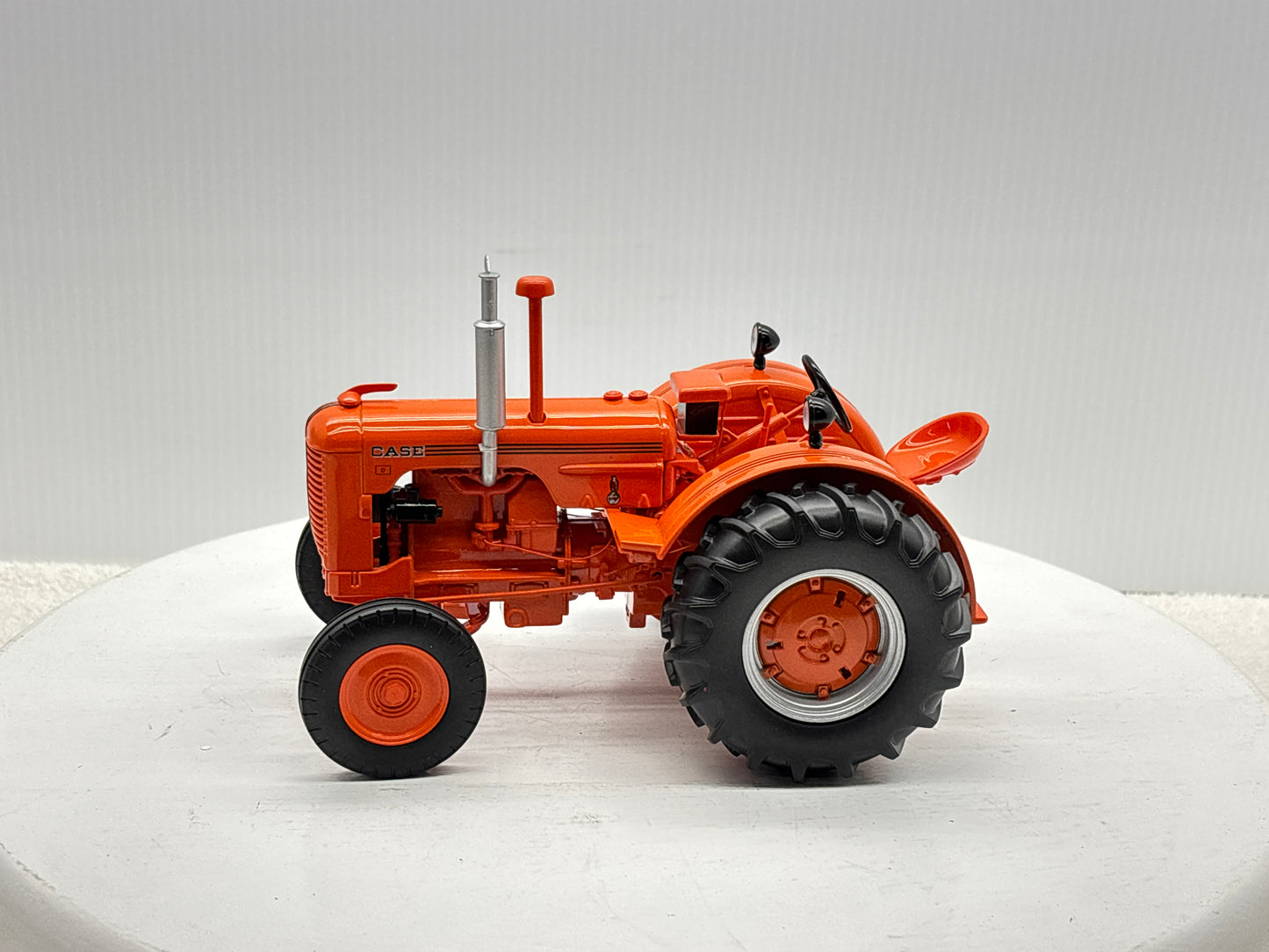 1/16 Case Model D Wide Front