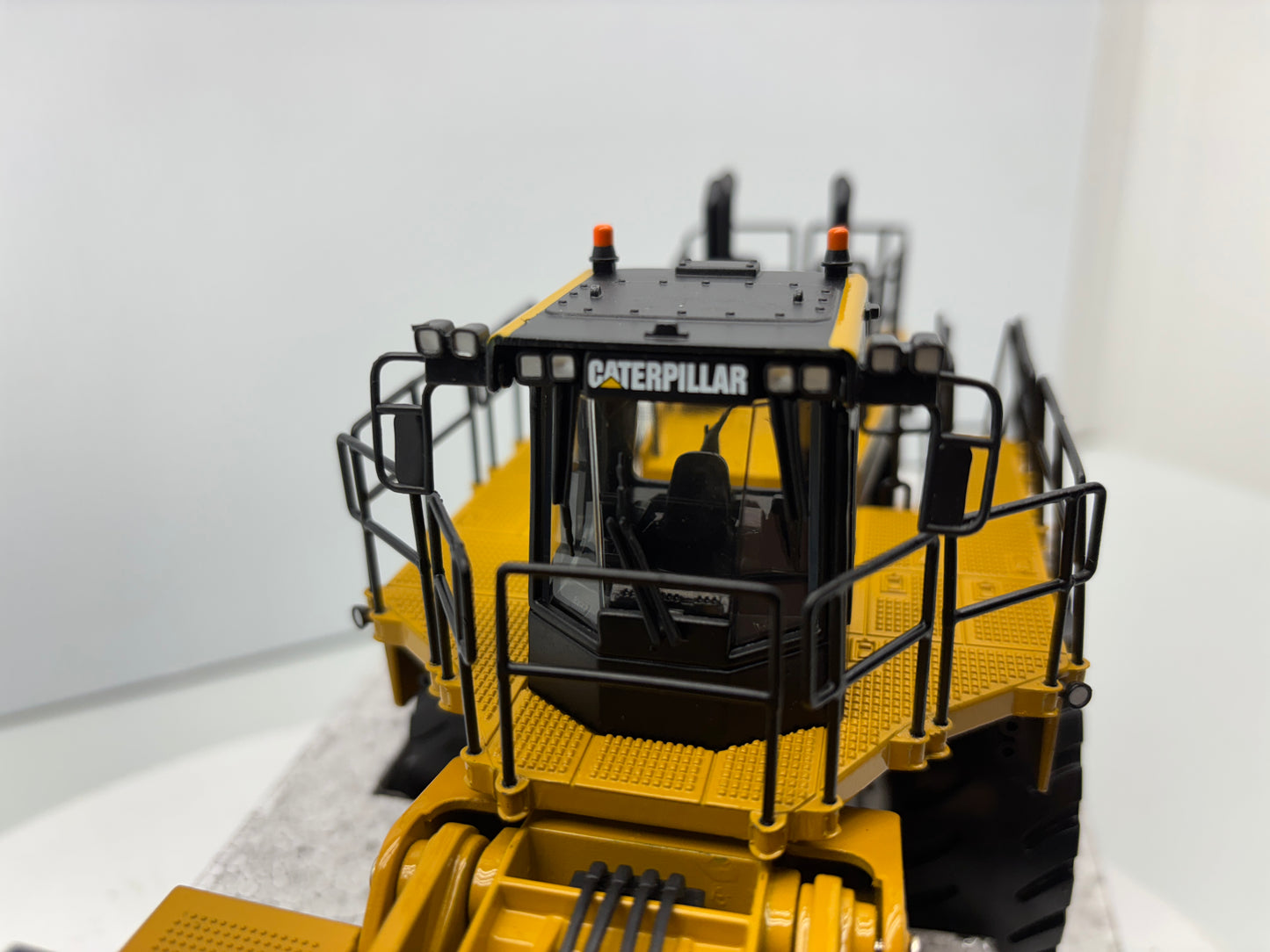 1/50 Caterpillar 994F