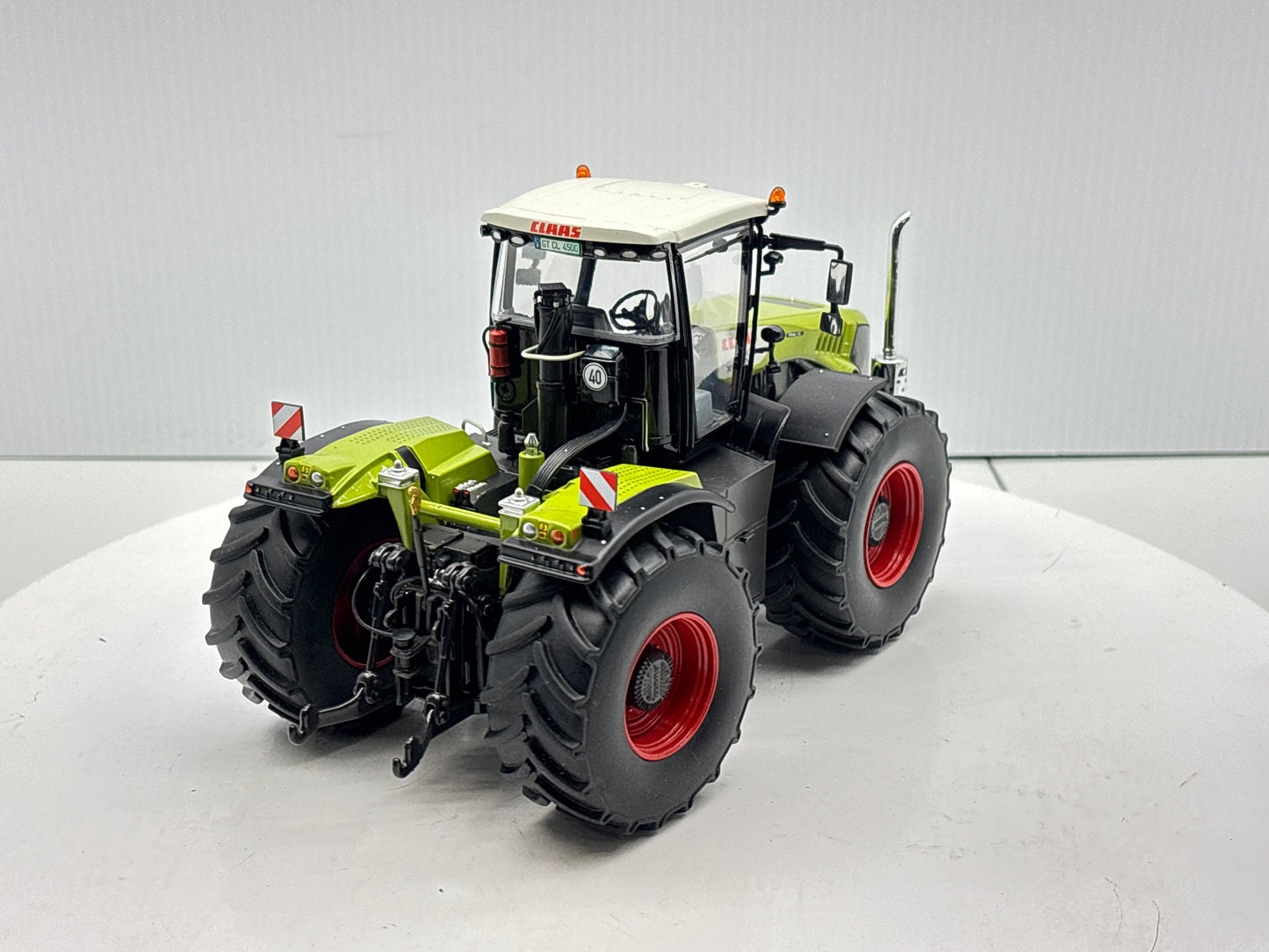 1/32 Claas 4500 Xerion