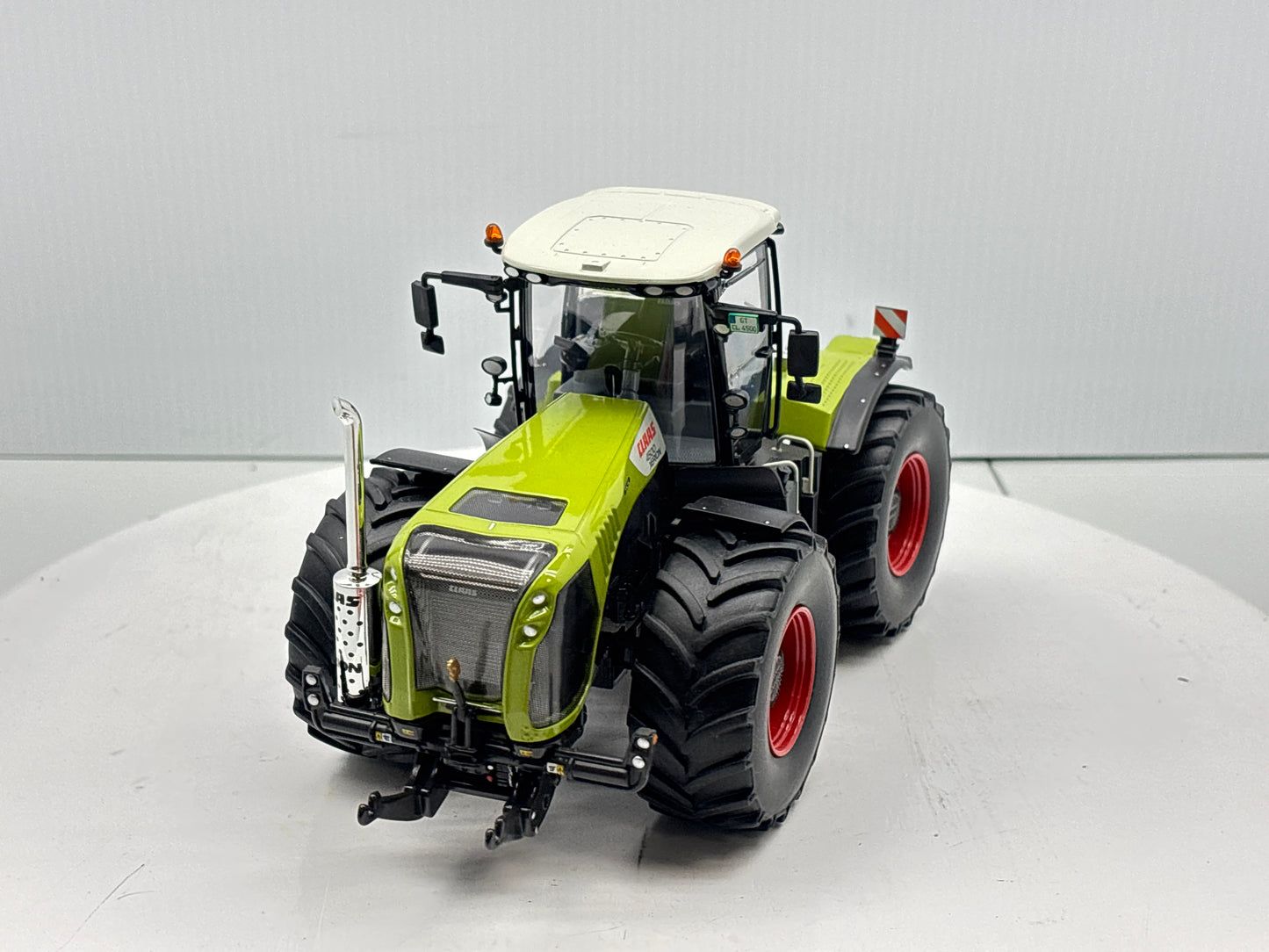 1/32 Claas 4500 Xerion