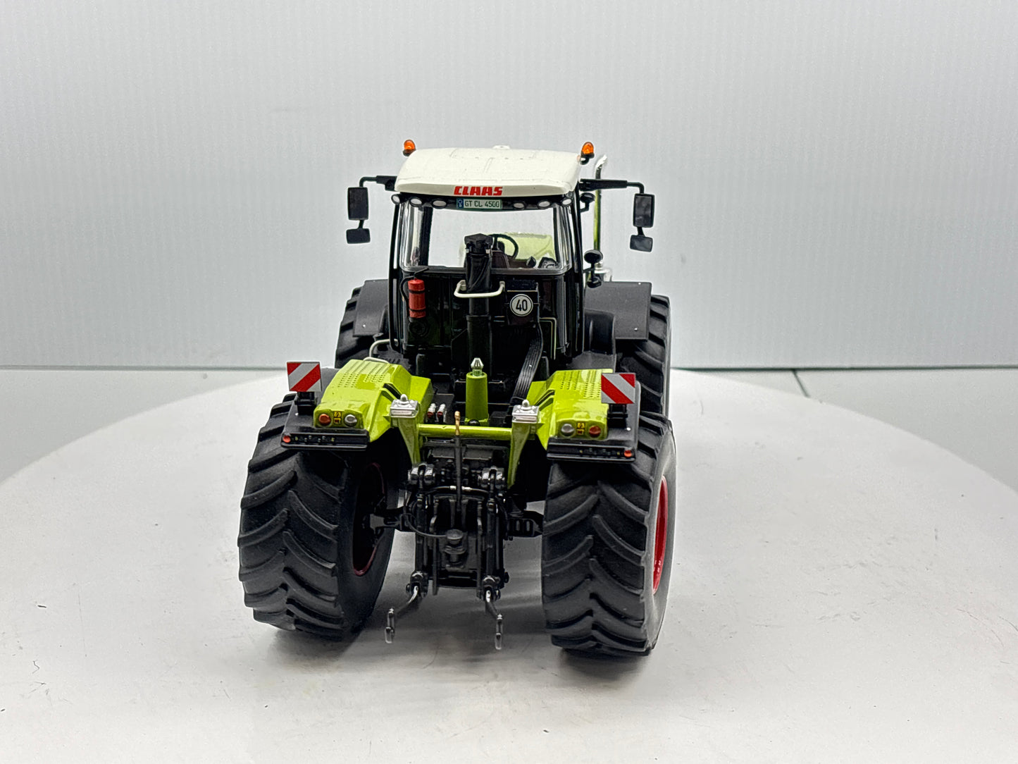 1/32 Claas 4500 Xerion