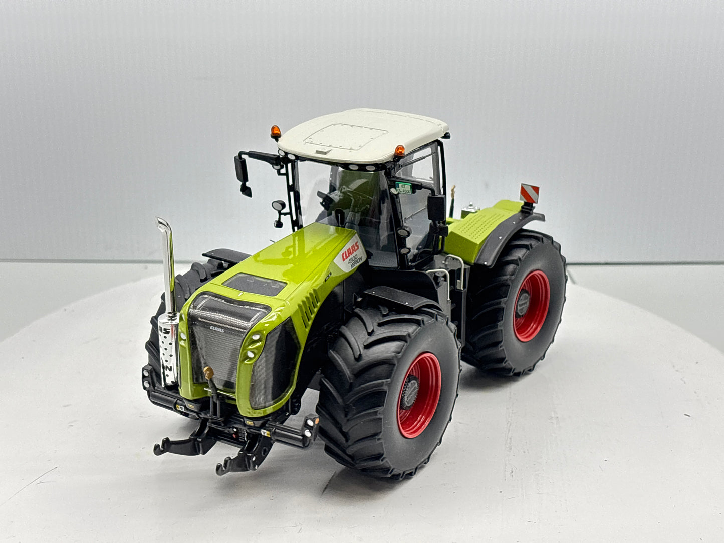 1/32 Claas 4500 Xerion