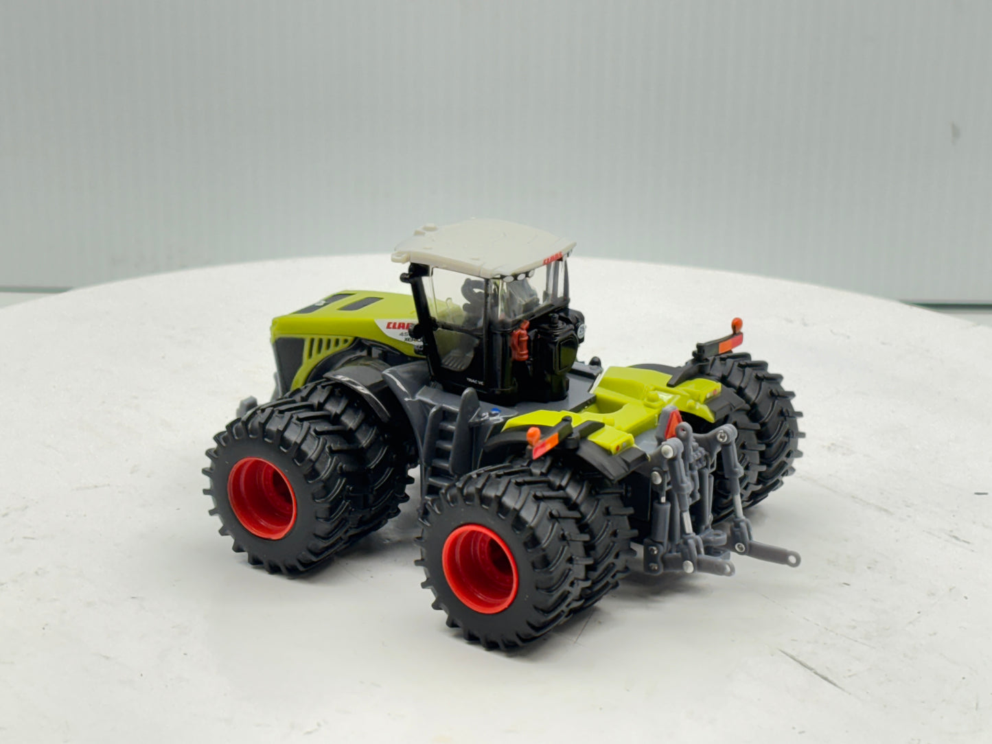 1/64 Claas 4500 Xerion