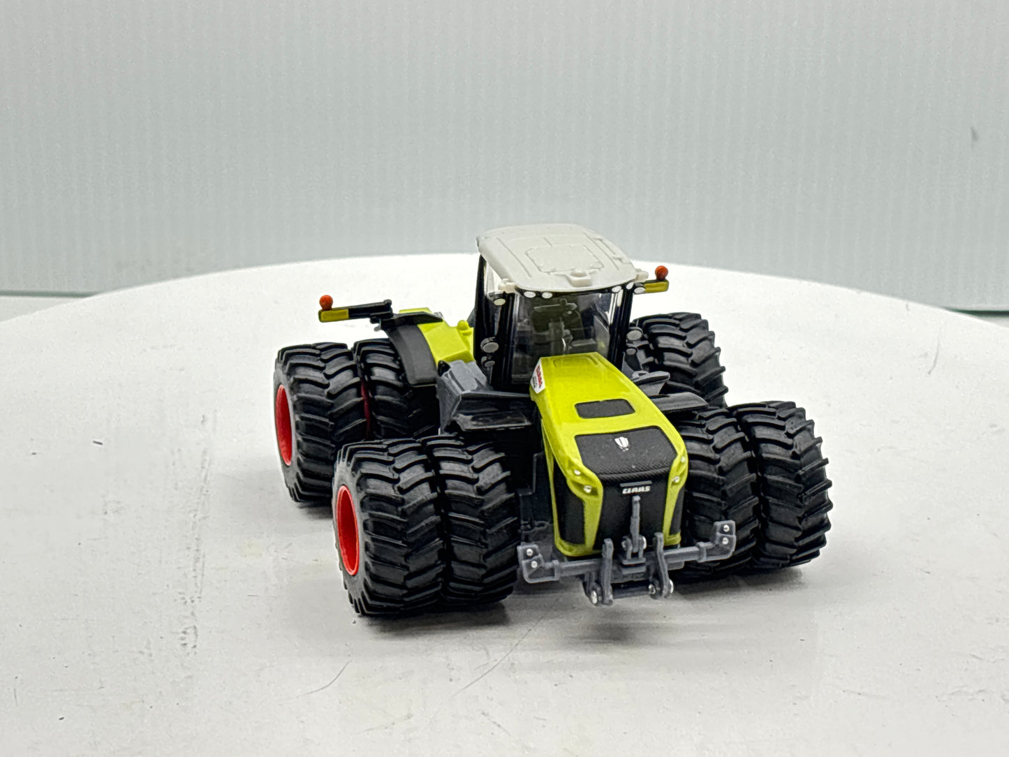 1/64 Claas 4500 Xerion