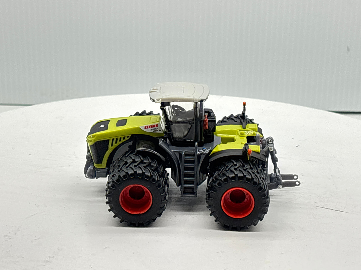 1/64 Claas 4500 Xerion
