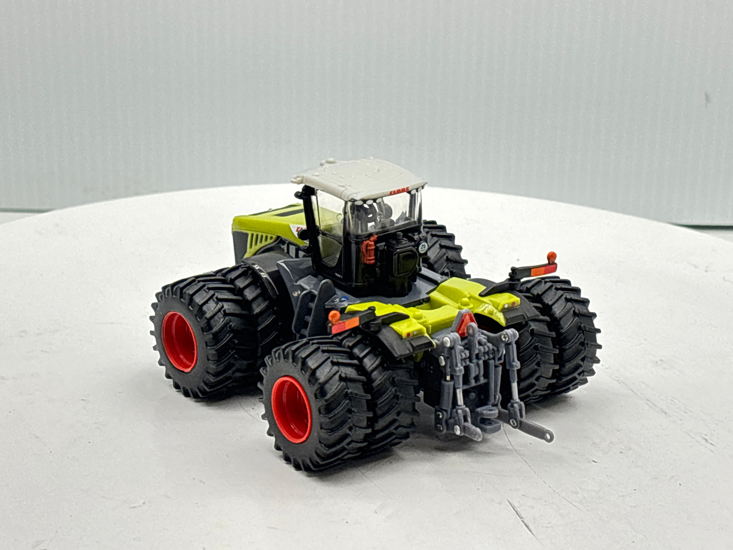 1/64 Claas 4500 Xerion