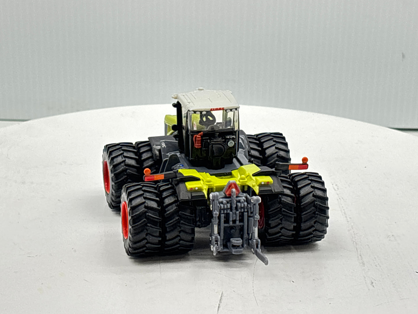 1/64 Claas 4500 Xerion