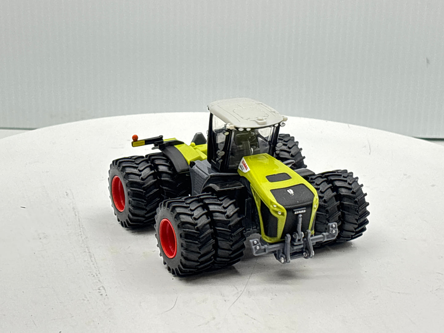 1/64 Claas 4500 Xerion