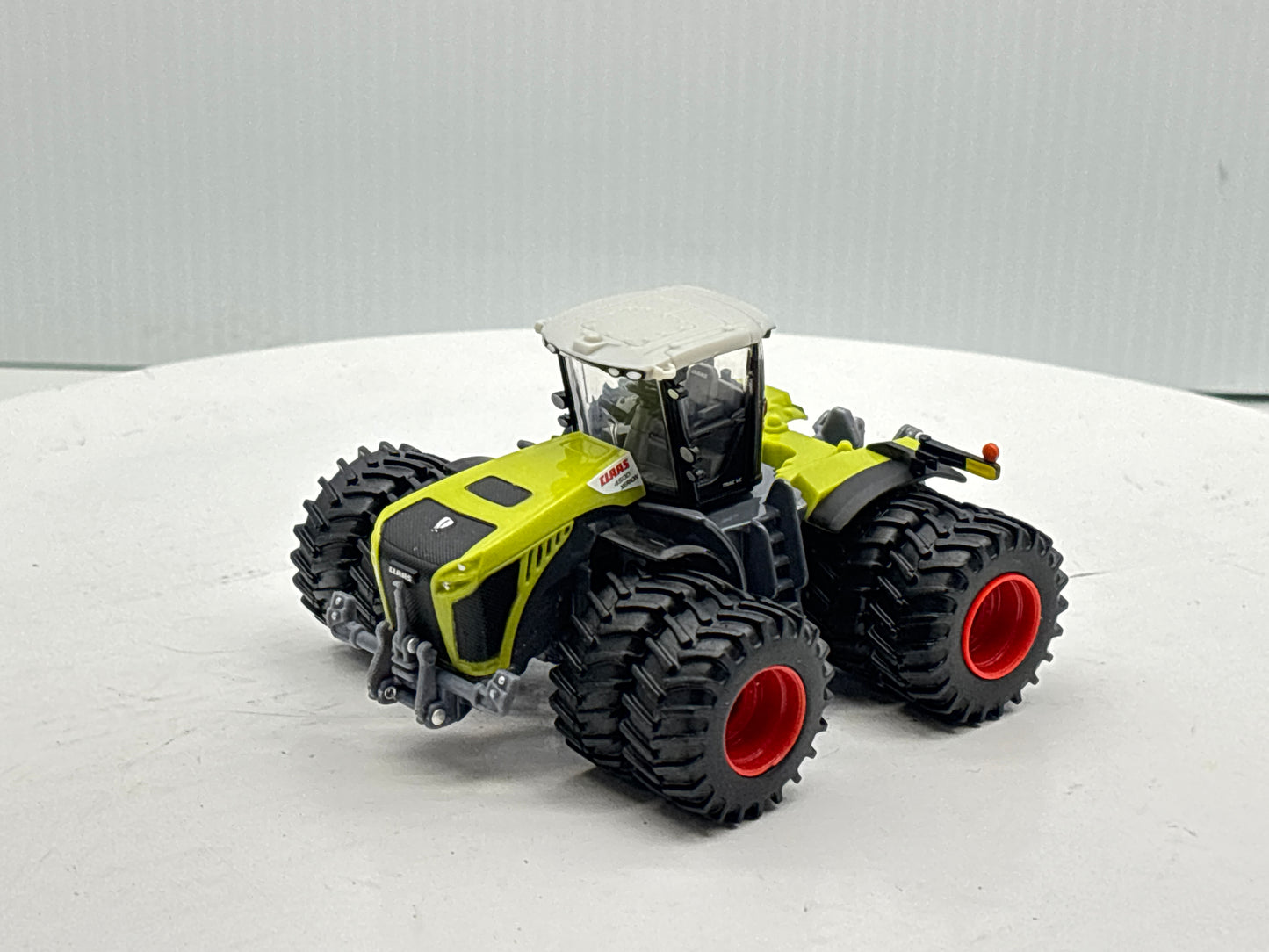 1/64 Claas 4500 Xerion