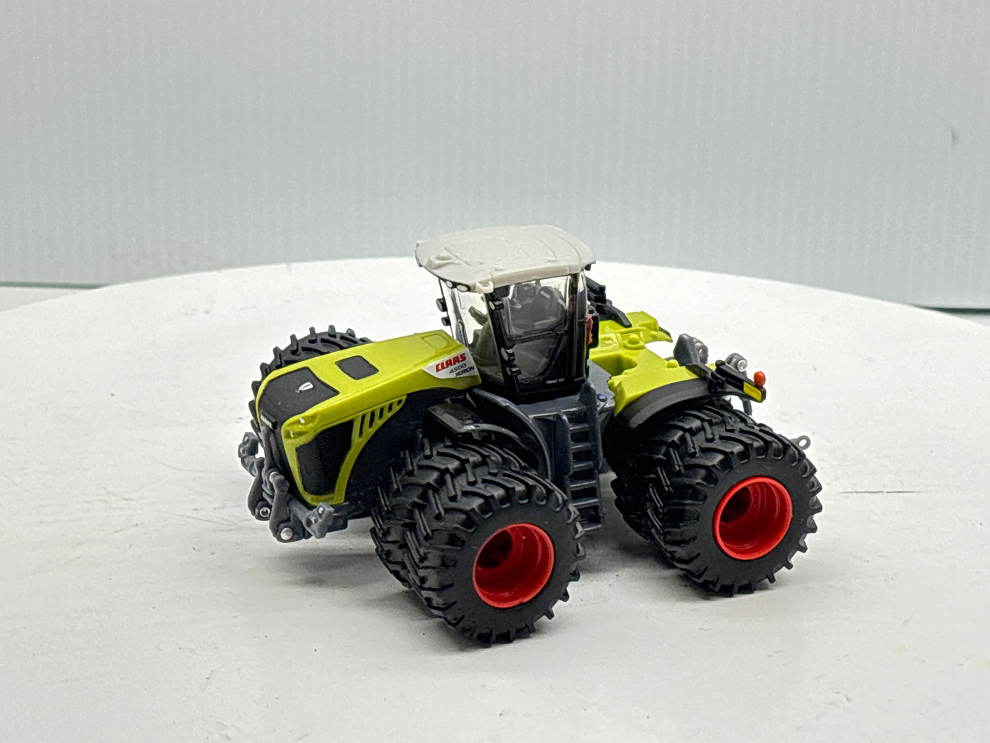 1/64 Claas 4500 Xerion