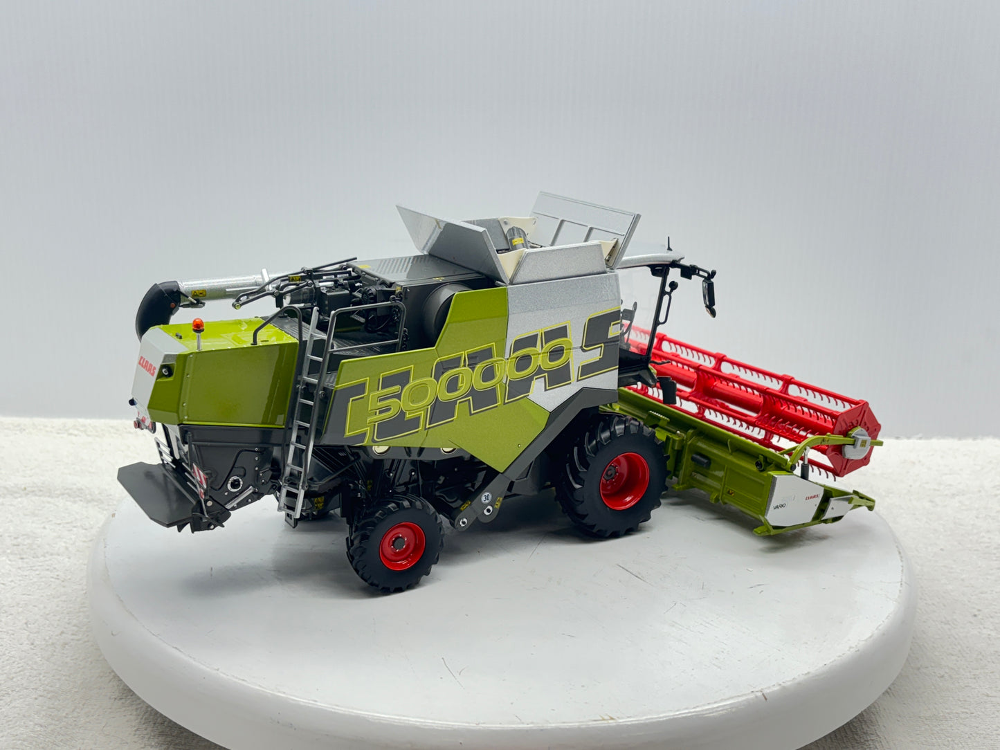 1/32 Claas 450